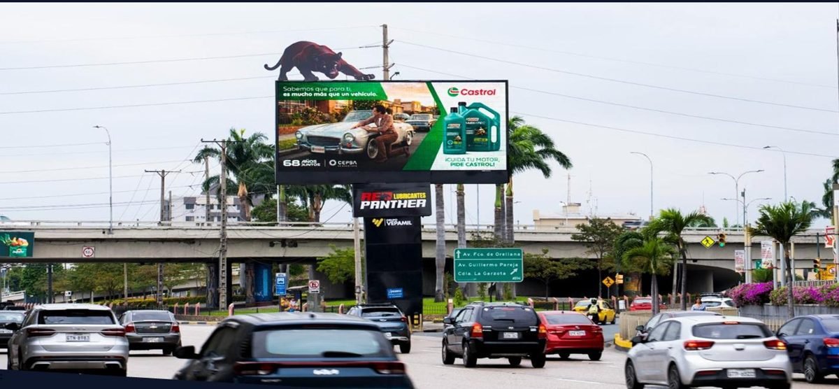 Pantalla de valla digital en Av. Juan Tanca Marengo – Mall del Sol