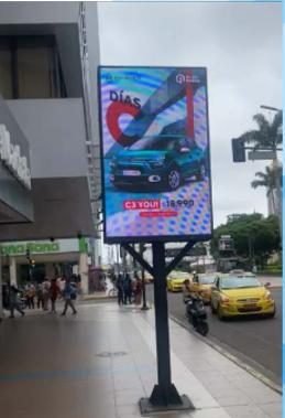 Pantalla LED doble lado en Machala