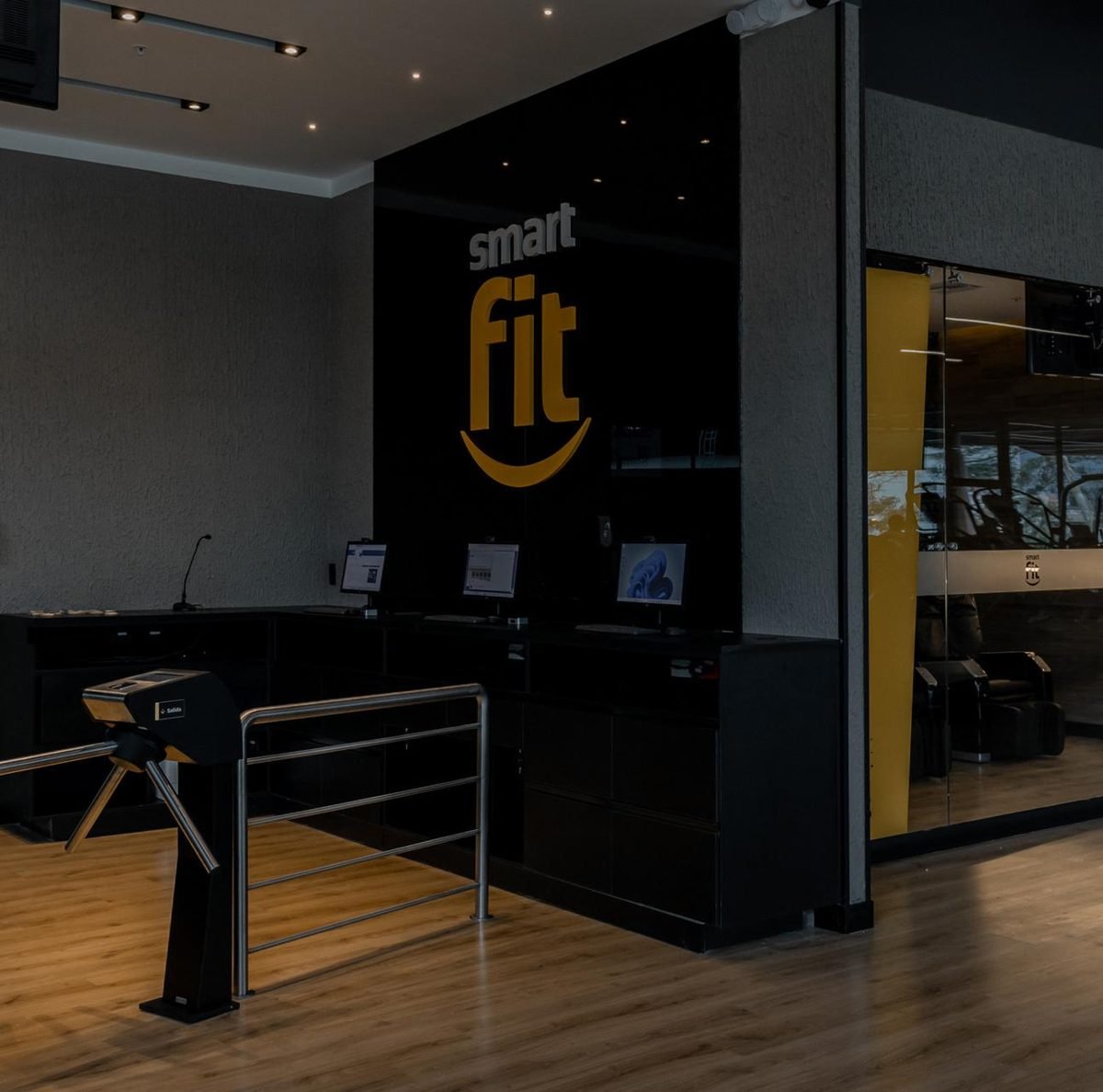 Pantalla LED en Circuito Smart Fit