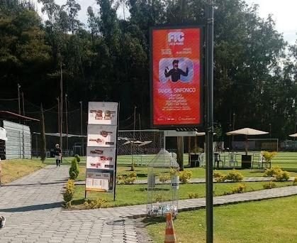 Pantalla LED en canchas de Libertadores de América